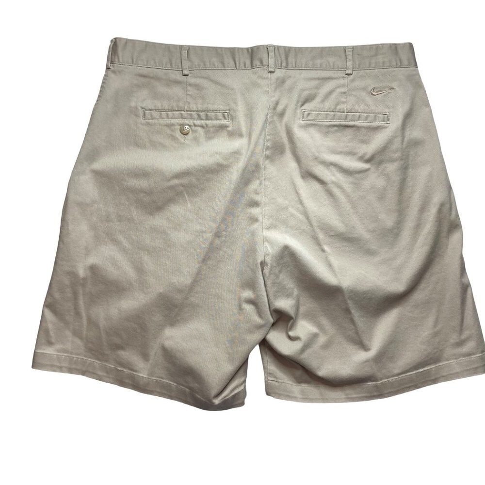 Nike Team Columbia Lions Khaki Shorts Mens 38 Embroidered Patch Swoosh NYC - Picture 3 of 8